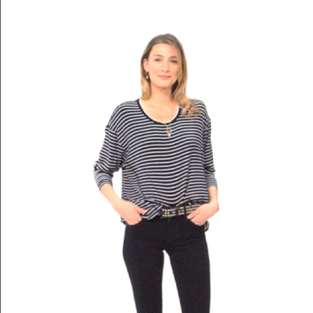 CAbi Crosswalk tee size M NWT Fall 2020